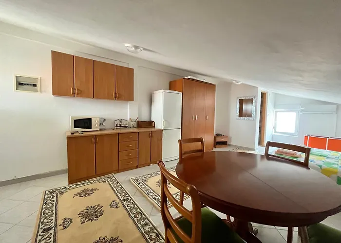 Apartman Martino Residences Vir