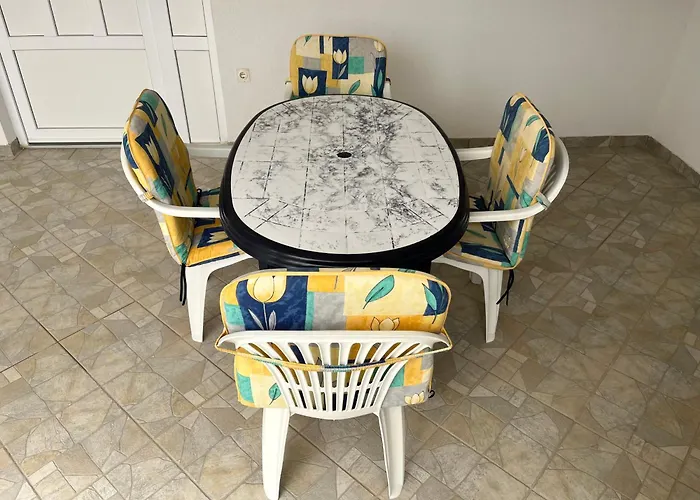 Martino Residences * Vir